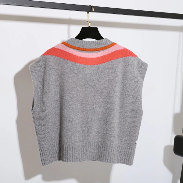 V Neck Triangle Pattern Sleeveless Knitted 100% Cotton Sweater Vest for Women - Image 2