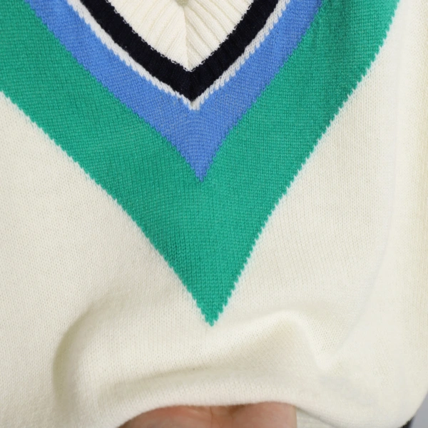 V Neck Triangle Pattern Sleeveless Knitted 100% Cotton Sweater Vest for Women - Image 4