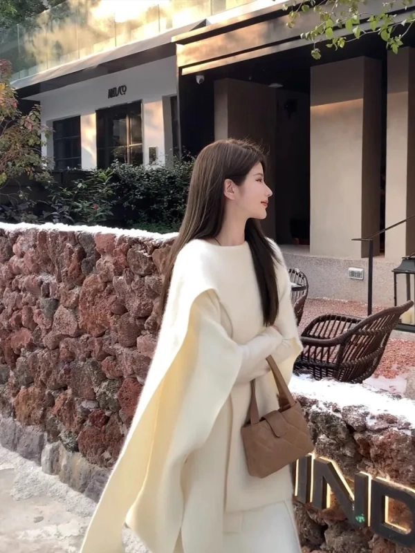 Winter Gentle Creamy White Shawl Cape Coat Elegant and Noble Temperament Small Coat - Image 2