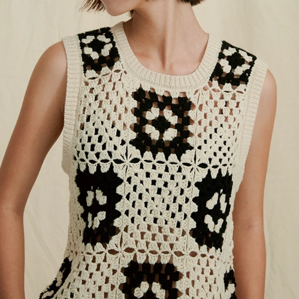 Sleeveless Square Pattern Sweater Vests Cropped Acrylic Cotton Crochet Knitted Vest for Women - Image 2