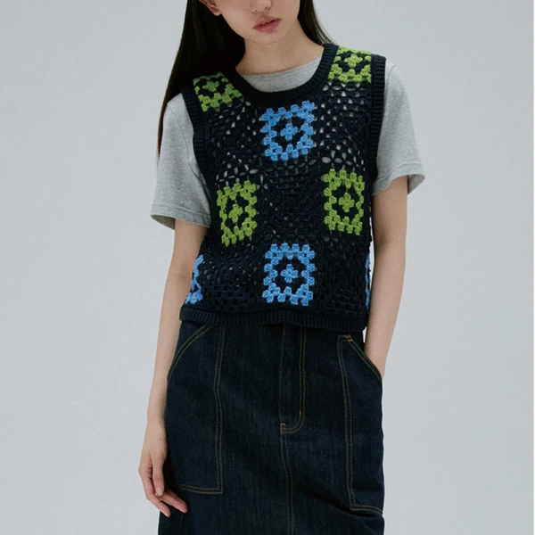 Sleeveless Square Pattern Sweater Vests Cropped Acrylic Cotton Crochet Knitted Vest for Women - Image 5