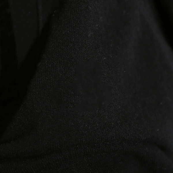 Single-Breasted V Neck 100% Wool Sweater Black Knitted Cardigan for Women - Image 5