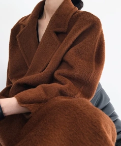 2025 the New Haute Couture Winter Alpaca Hair Coat Fashion New Trend Hot Sale Quality Goods Handmade