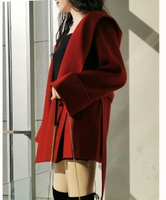 Short Winter  Wool Ladies Coat Women's Wool Blends Hoodie Jacket With Pocket Peru  Europe Fashion Commuting